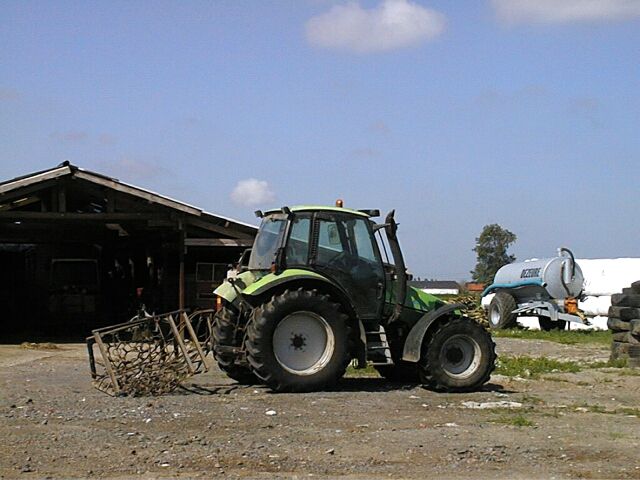 Leugenboomtractor2002