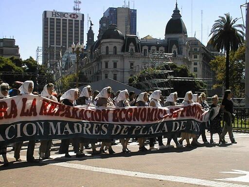 Madres de Plaza de Mayo, Buenos Aires , Argentina