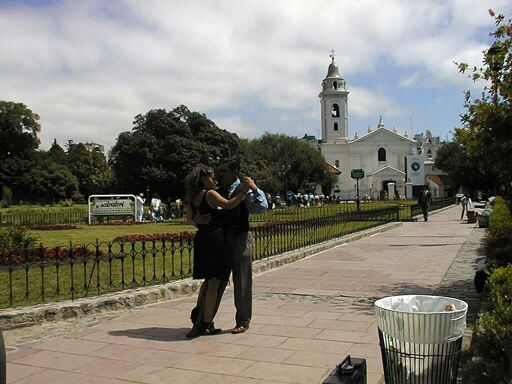 Recoleta en tango, Buenos Aires, Argentina